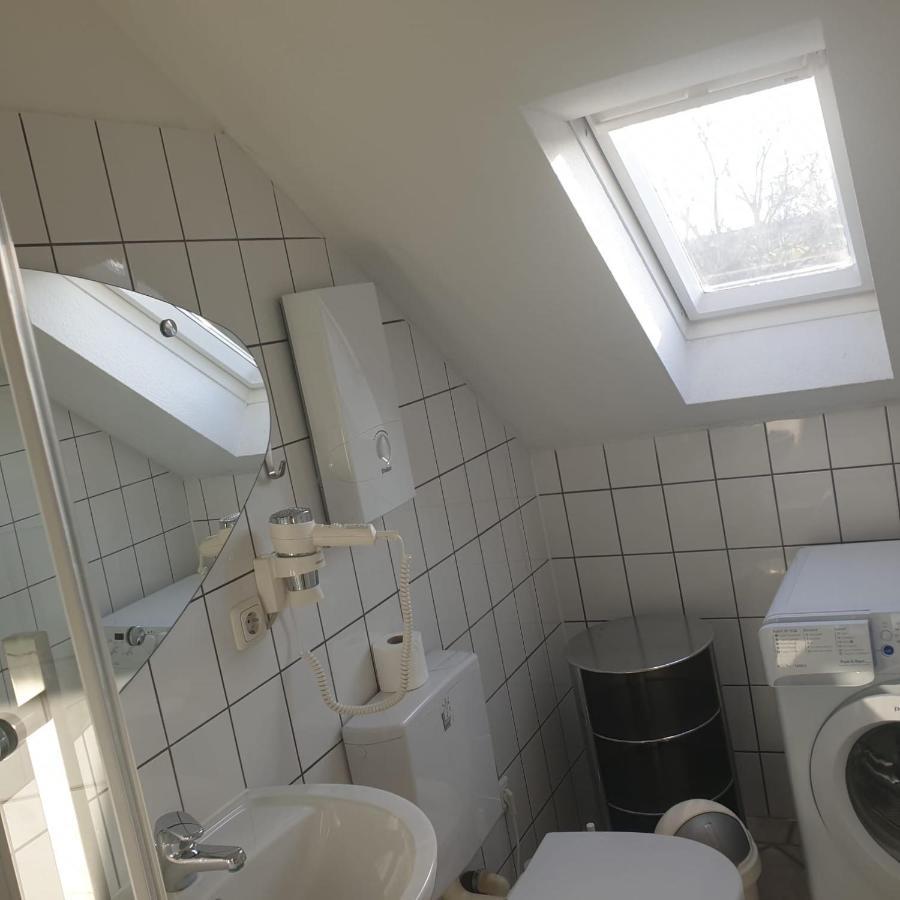 45 M² Maisonette-Wohnung In Uni-/Hauptbahnhofnaehe Duisburg Exteriör bild