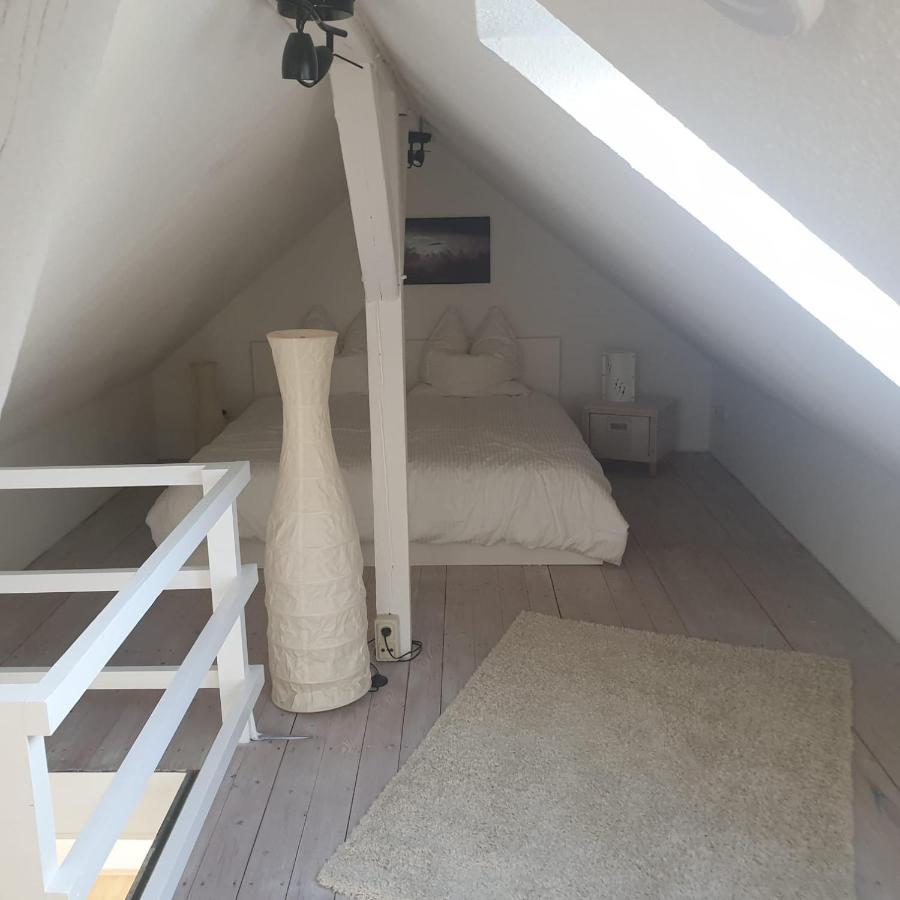 45 M² Maisonette-Wohnung In Uni-/Hauptbahnhofnaehe Duisburg Exteriör bild