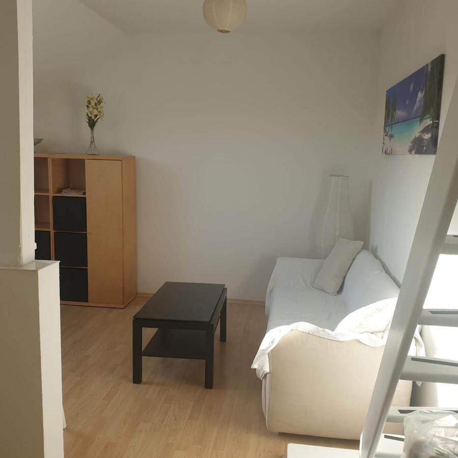 45 M² Maisonette-Wohnung In Uni-/Hauptbahnhofnaehe Duisburg Exteriör bild